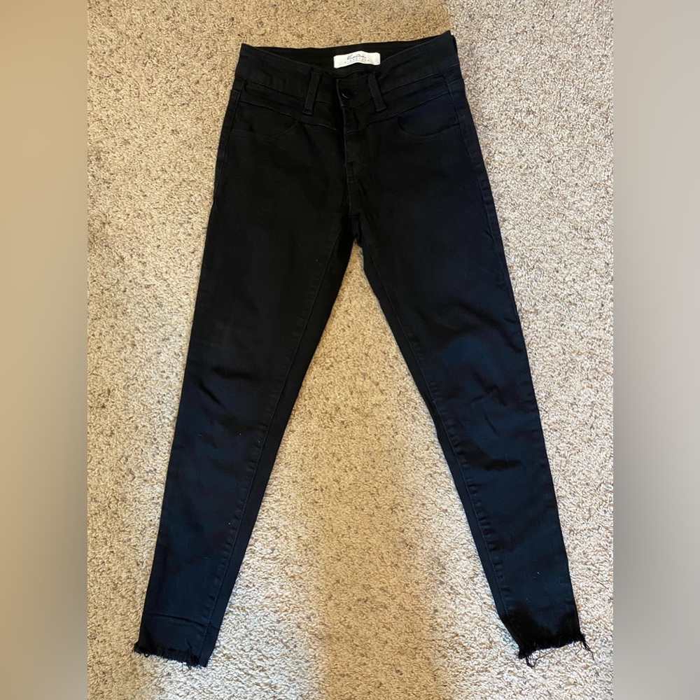KanCan Signature Buckle Exclusive Black Skinny Jeans Size 24